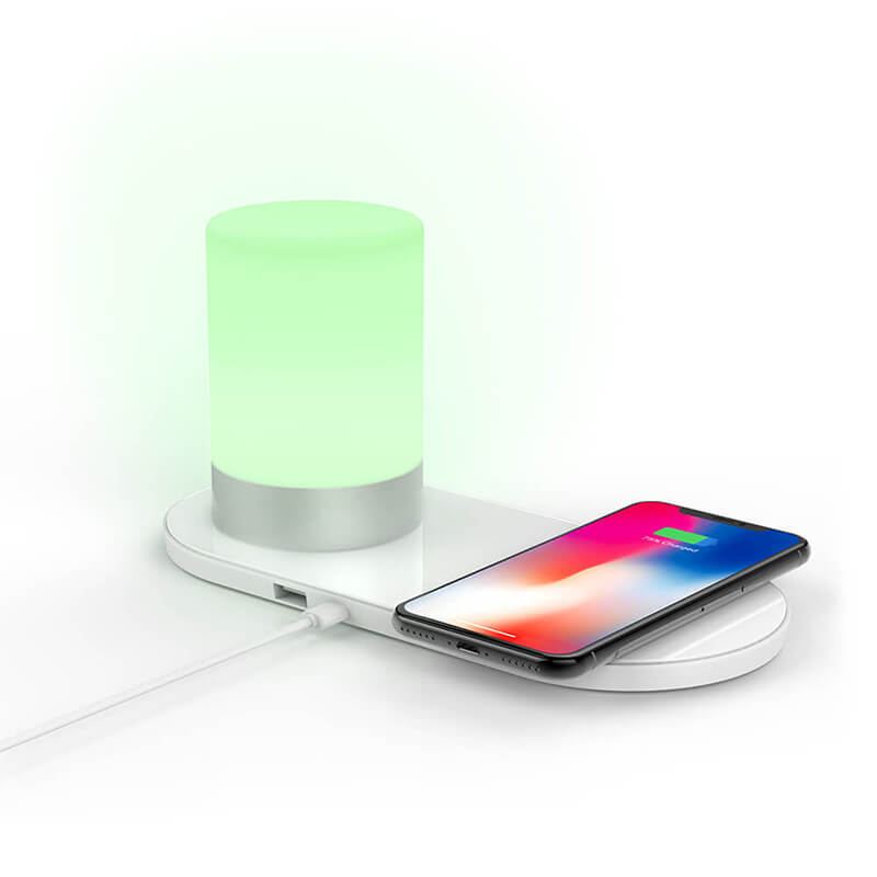 무선 충전 소 를 가 진 RGB 램프 (아이 폰 이나 Android 폰 에 적용)